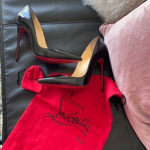 Christian Louboutin So Kate patent black pumps